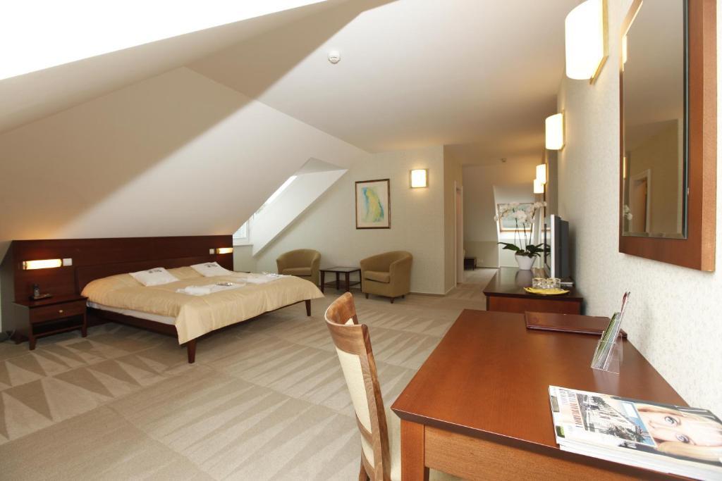 Hotel Sandor Pavillon Piest'any Rom bilde